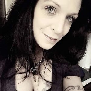 Meet your Posher, Sabrina